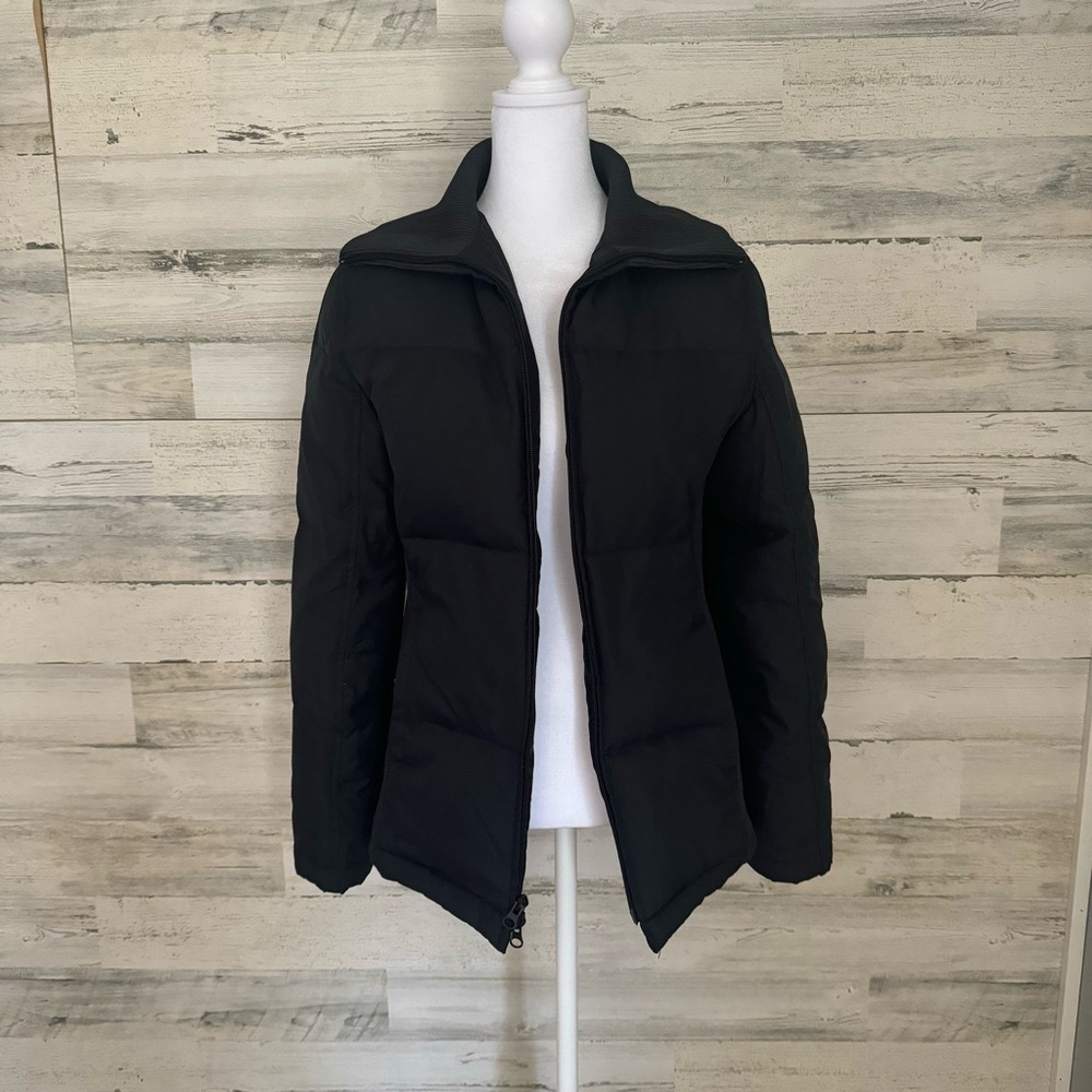 GAP Black Down Ski / Snow Jacket  - Womens Size Small - Euc